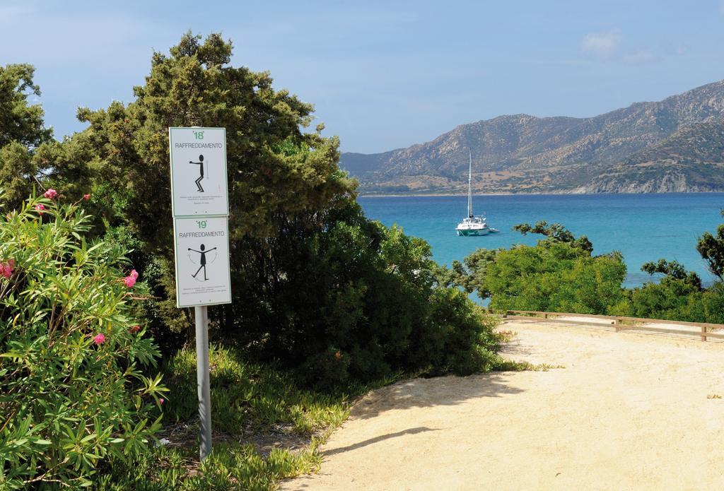 Villaggio Camping Spiaggia Del Riso 빌라시미우스 외부 사진