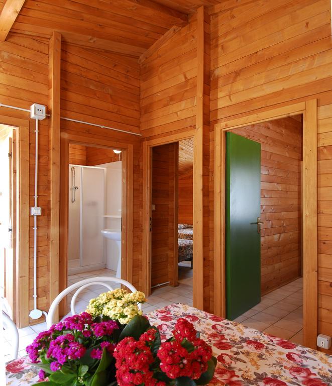 Villaggio Camping Spiaggia Del Riso 빌라시미우스 외부 사진
